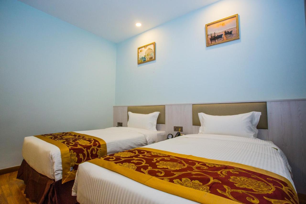 Austin Park Hotel Johor Bahru Extérieur photo
