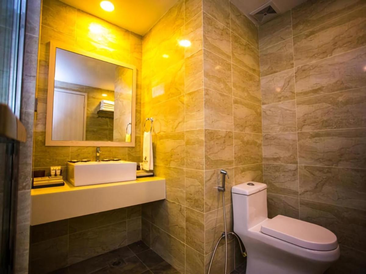 Austin Park Hotel Johor Bahru Extérieur photo
